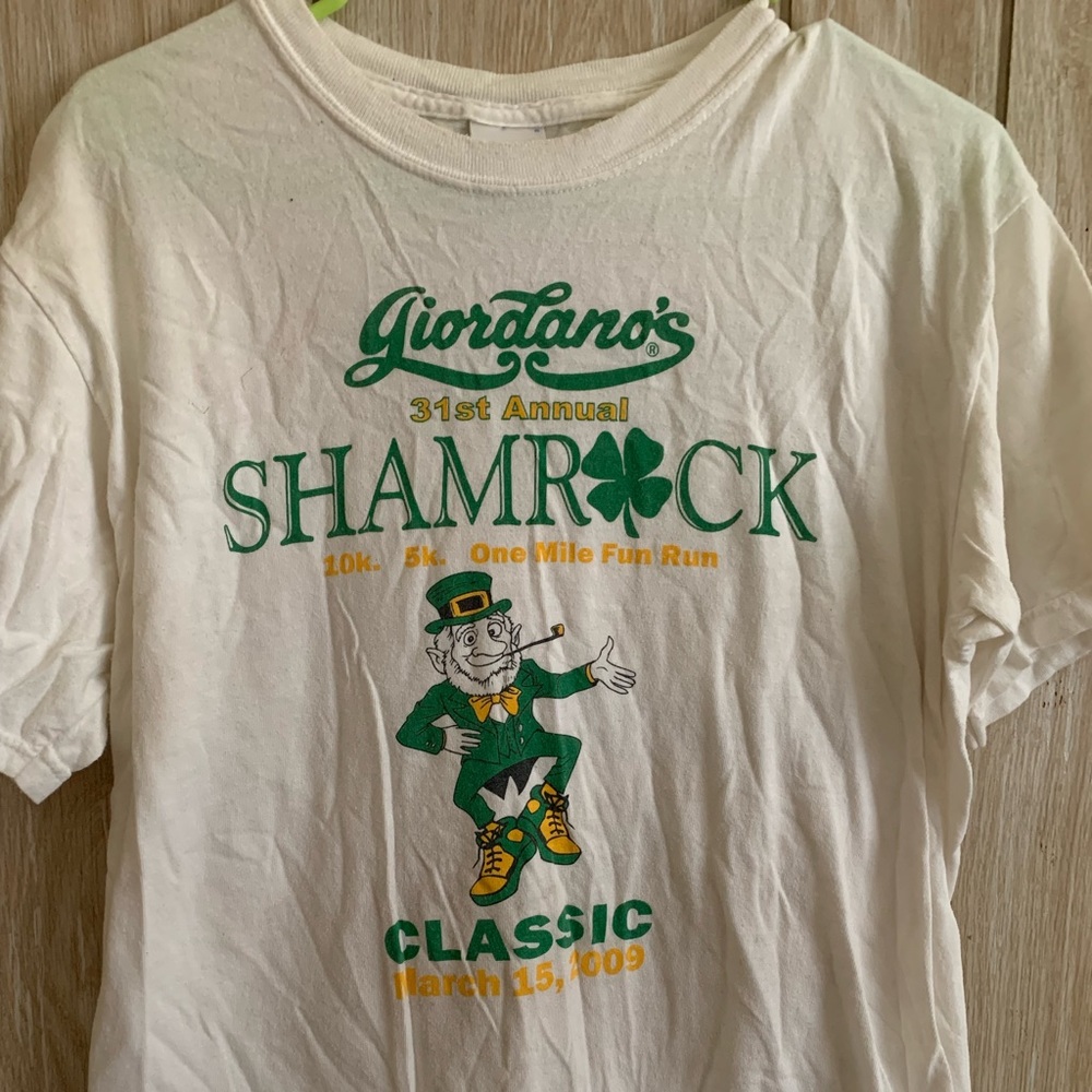 Medium tshirt. 3 for 10